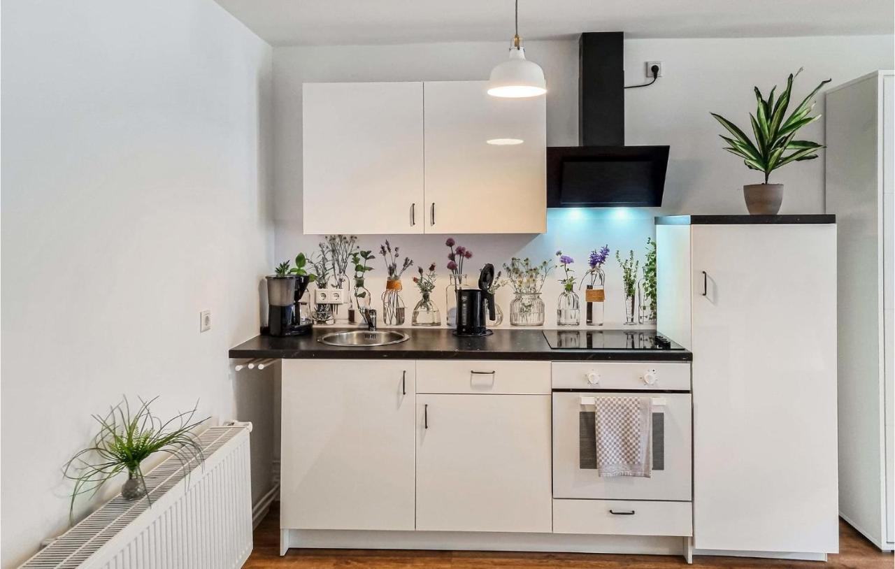 Lovely Apartment In Passow Ot Charlottenho Zahren Exteriör bild